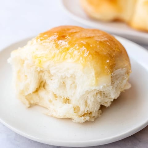 Homemade Golden Dinner Rolls