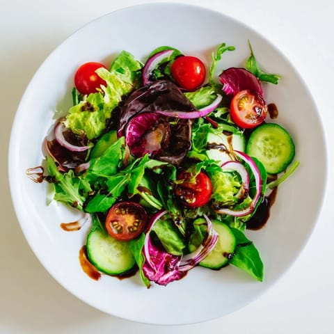 Quick Balsamic Vinegar Salad